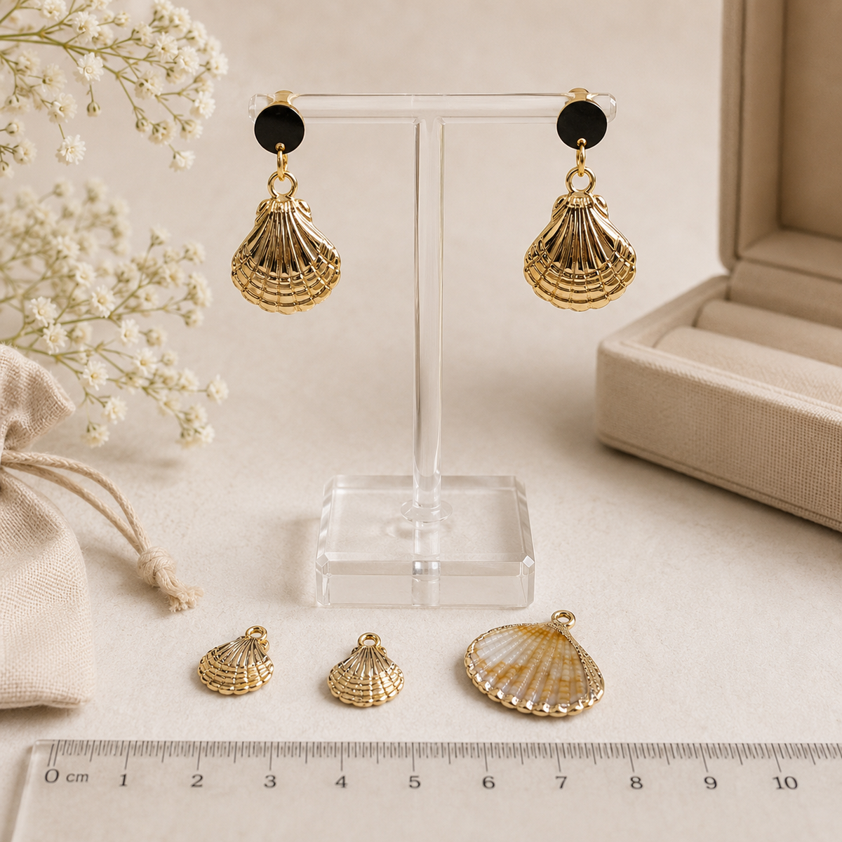 Shell  earrings gold details