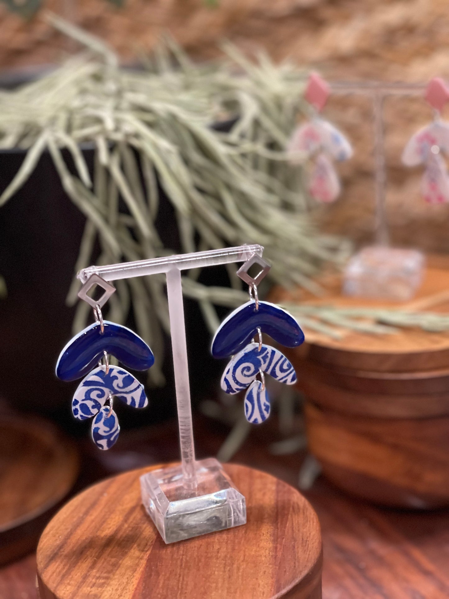 Navy and white dangle earrings