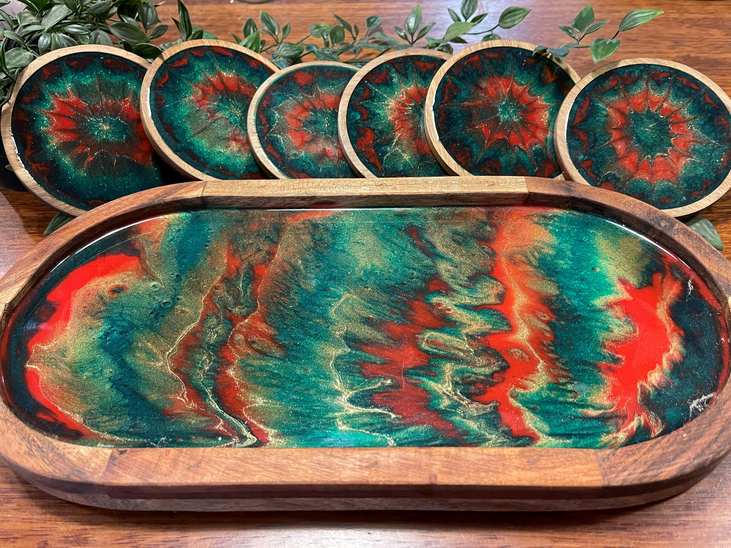 Red and Green tray and coaster set